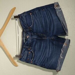 Tom girl midi American eagle shorts